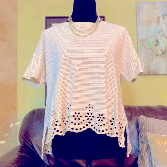 Anthropologie Tops - POSTMARK-ANTHROPOLOGIE Size Medium|Women’s Short sleeved hem linen top